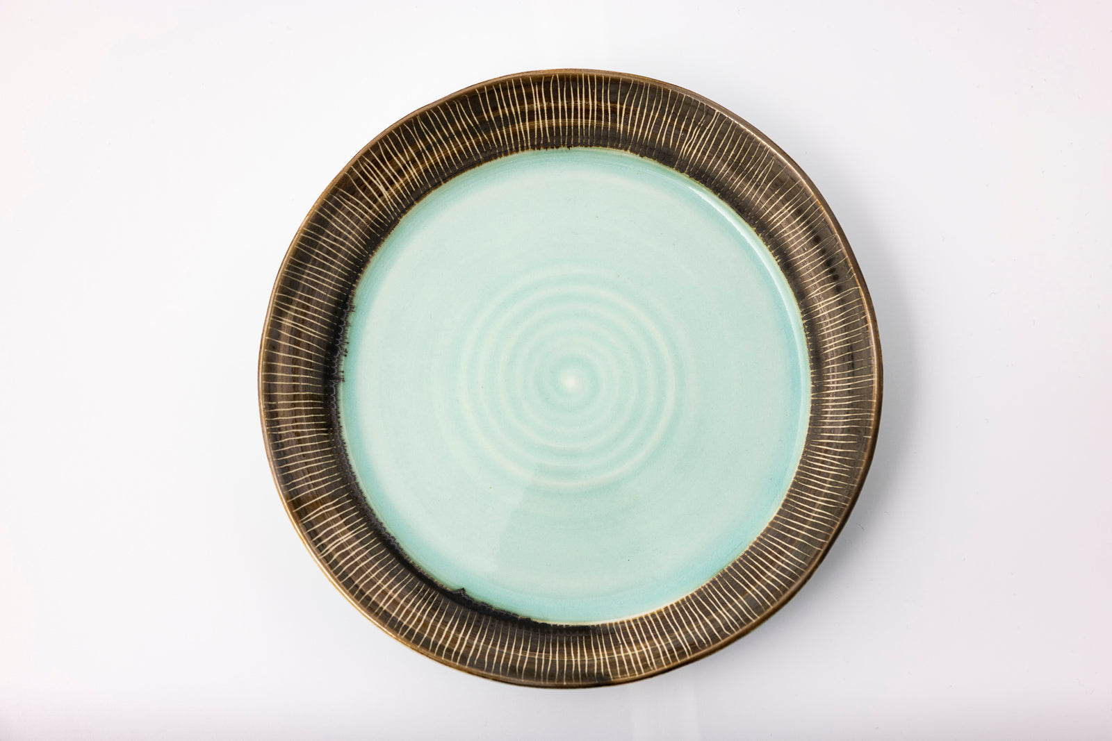 EL04 Sea Green Sgraffito Plate by Elke Lucas available at Padstow Gallery Cornwall