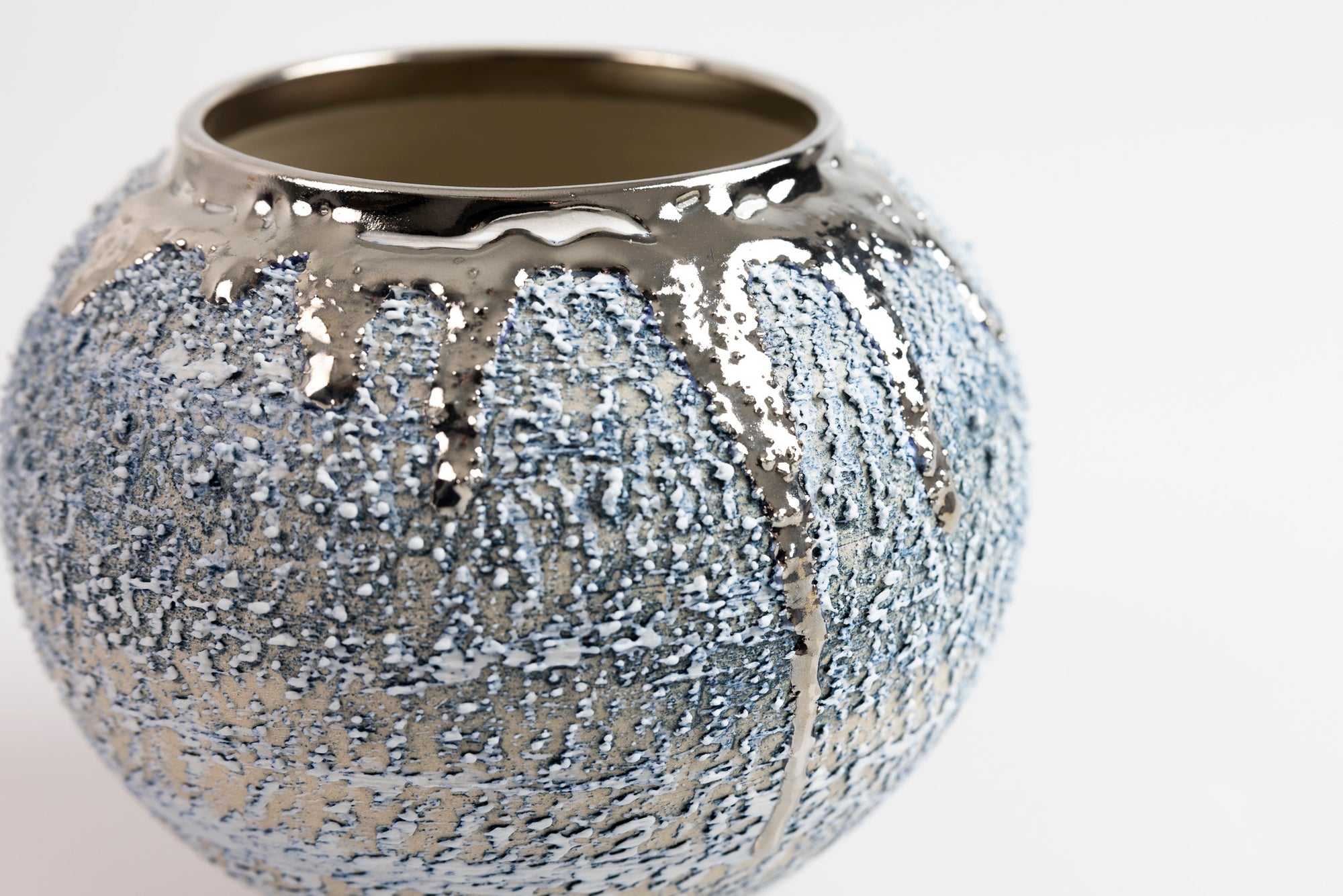Textured moon jar with platinum lustre, by Alex McCarthy, available from Padstow Gallery, Cornwall