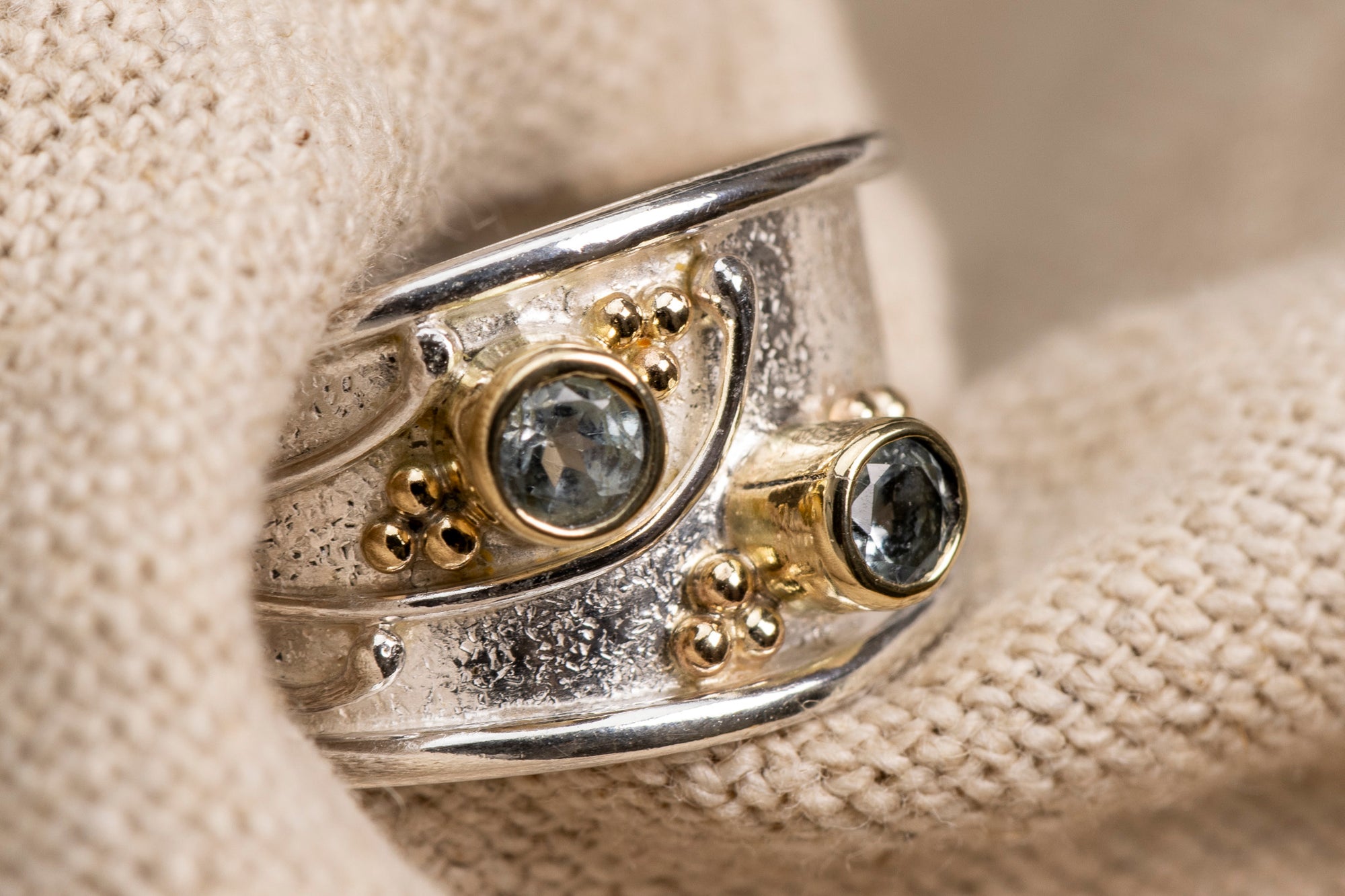 LG 134 Topaz Ring Size P by Les Grimshaw available at Padstow Gallery Cornwall