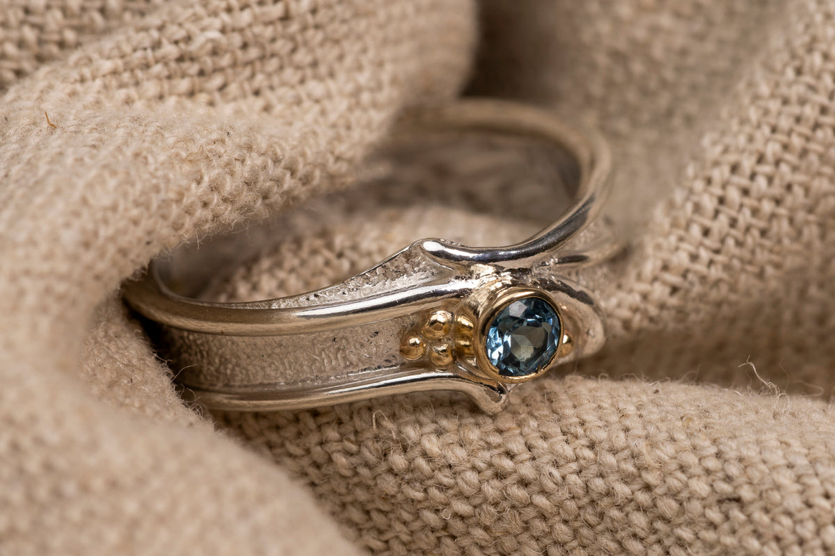 LG 133 Topaz Ring Size Q by Les Grimshaw available at Padstow Gallery Cornwall