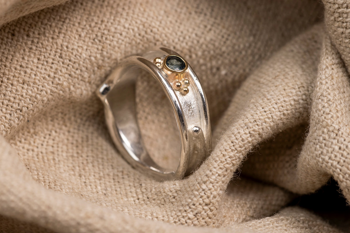 LG 136 Topaz Ring Size N by Les Grimshaw available at Padstow Gallery Cornwall