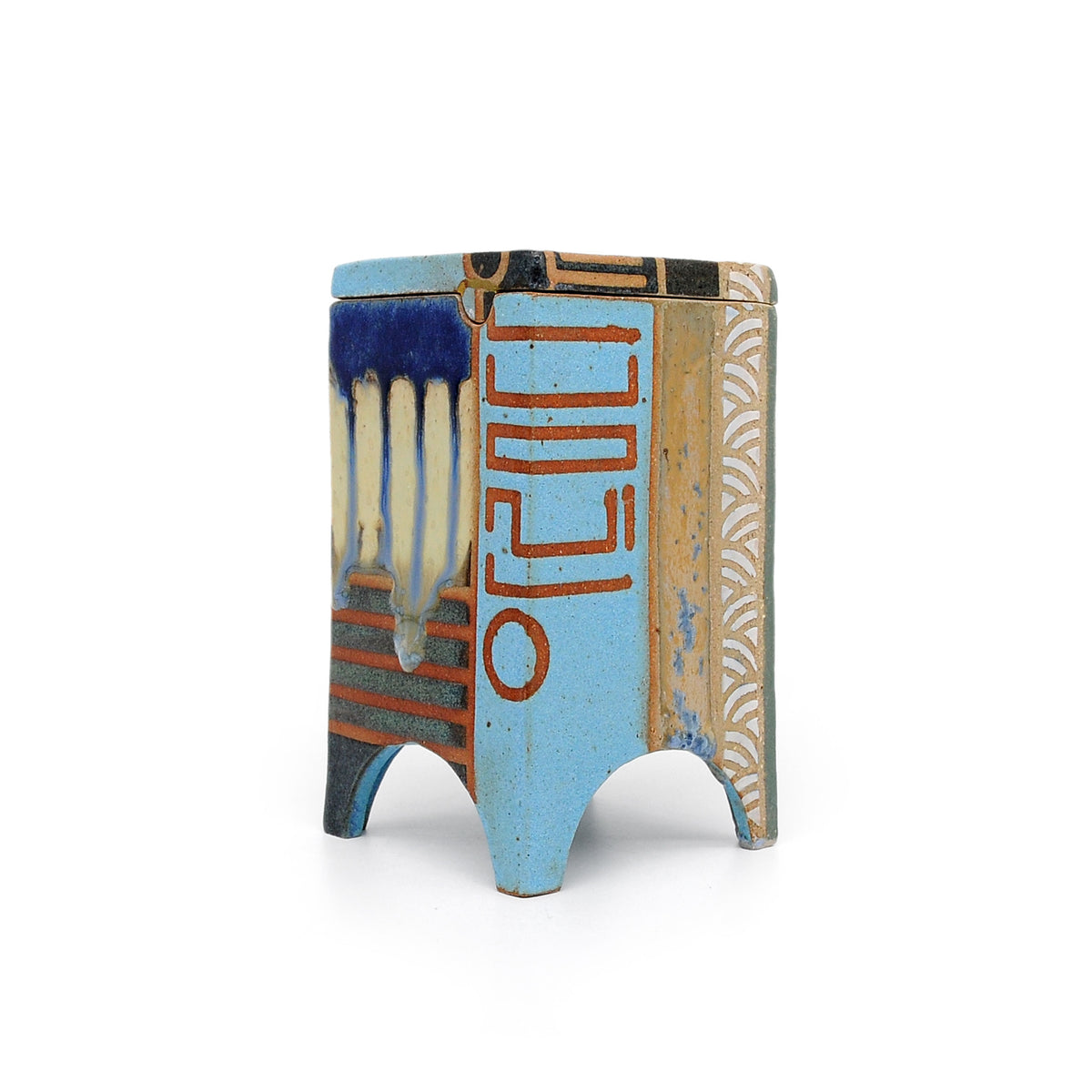 MK62 Tall Box with brass kintsugi By Miae Kim ceramics available at Padstow Gallery, Cornwall