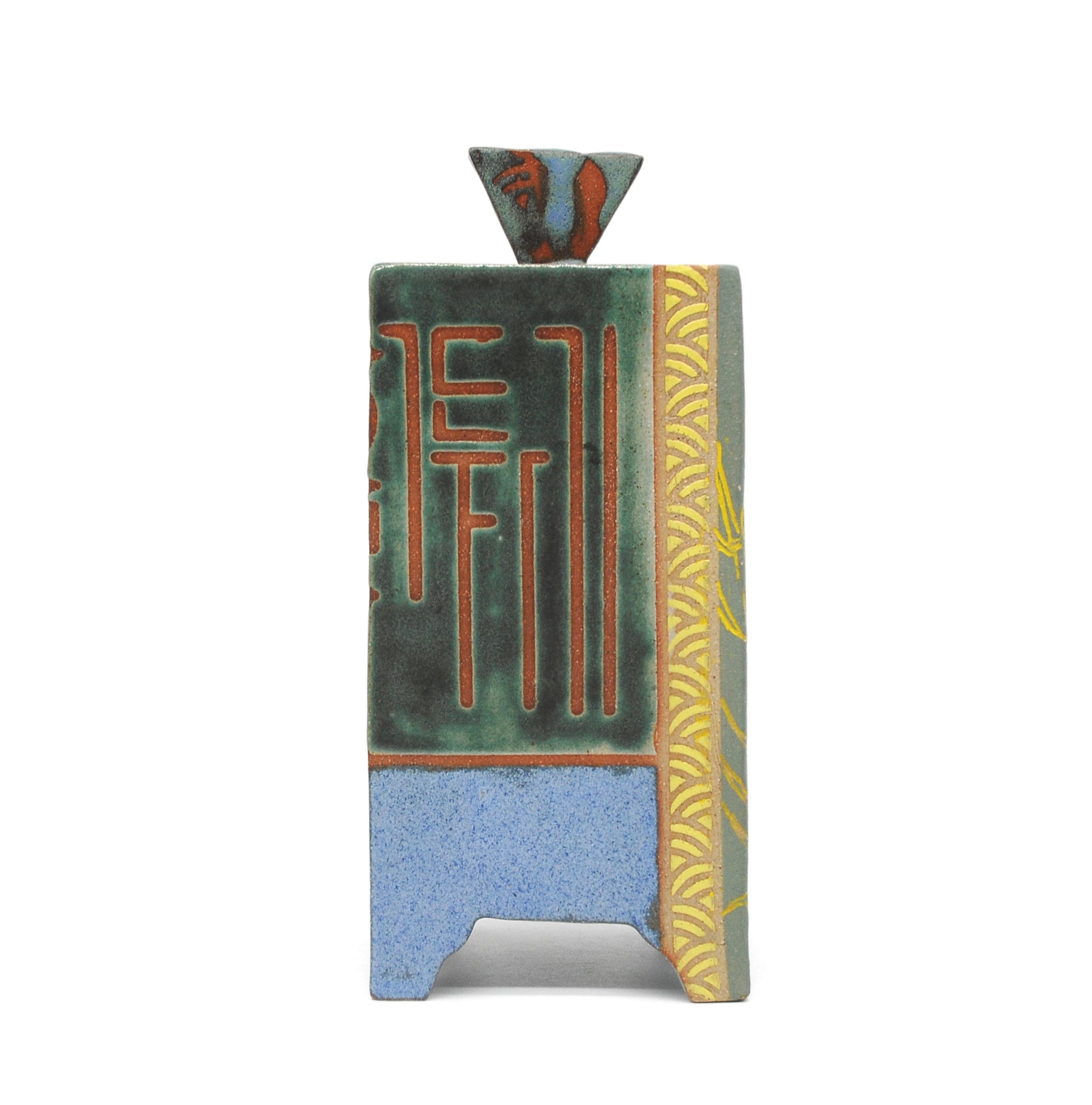 MK33 Yellow Bamboo Box with Kintsugi (brass) by Miae Kim ceramics, available at Padstow Gallery, Cornwall