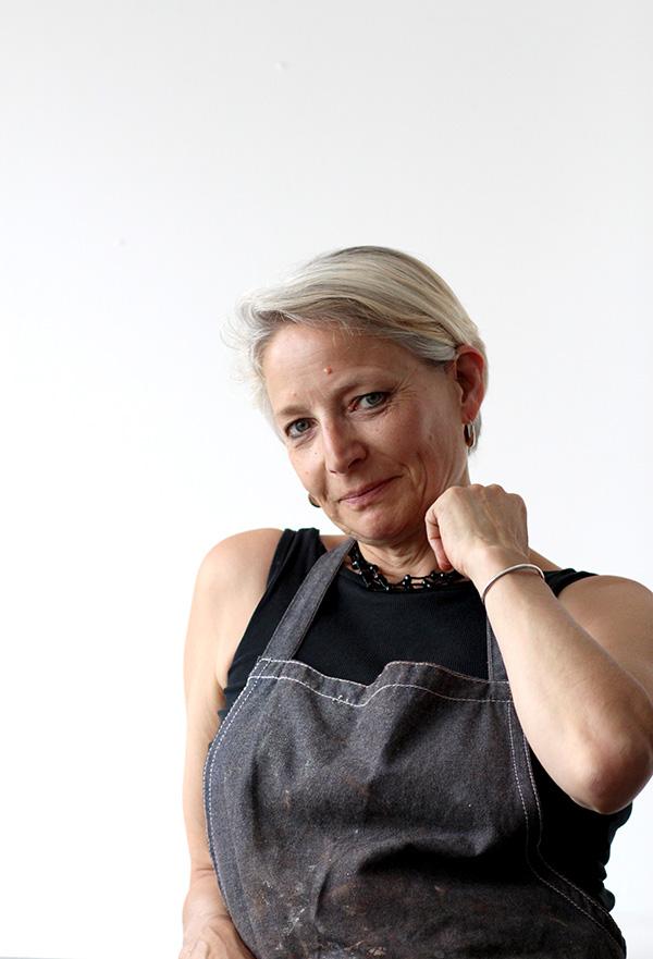 Sophie Howard sculptor studio profile photo