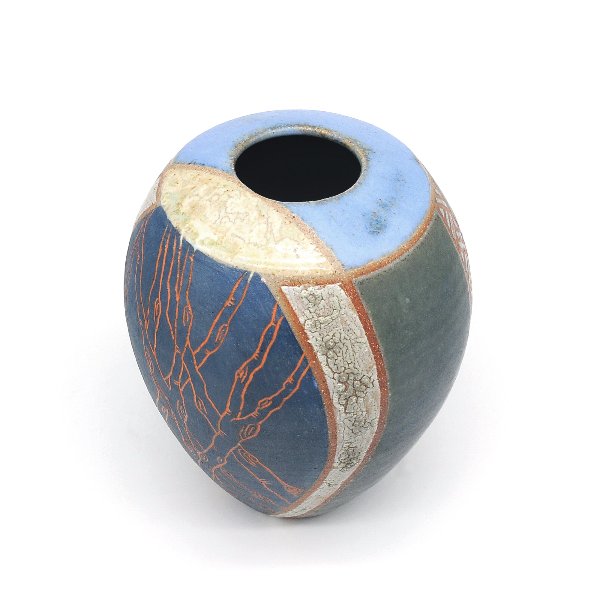 MK28 Vase by Miae Kim, available at Padstow Gallery, Cornwall