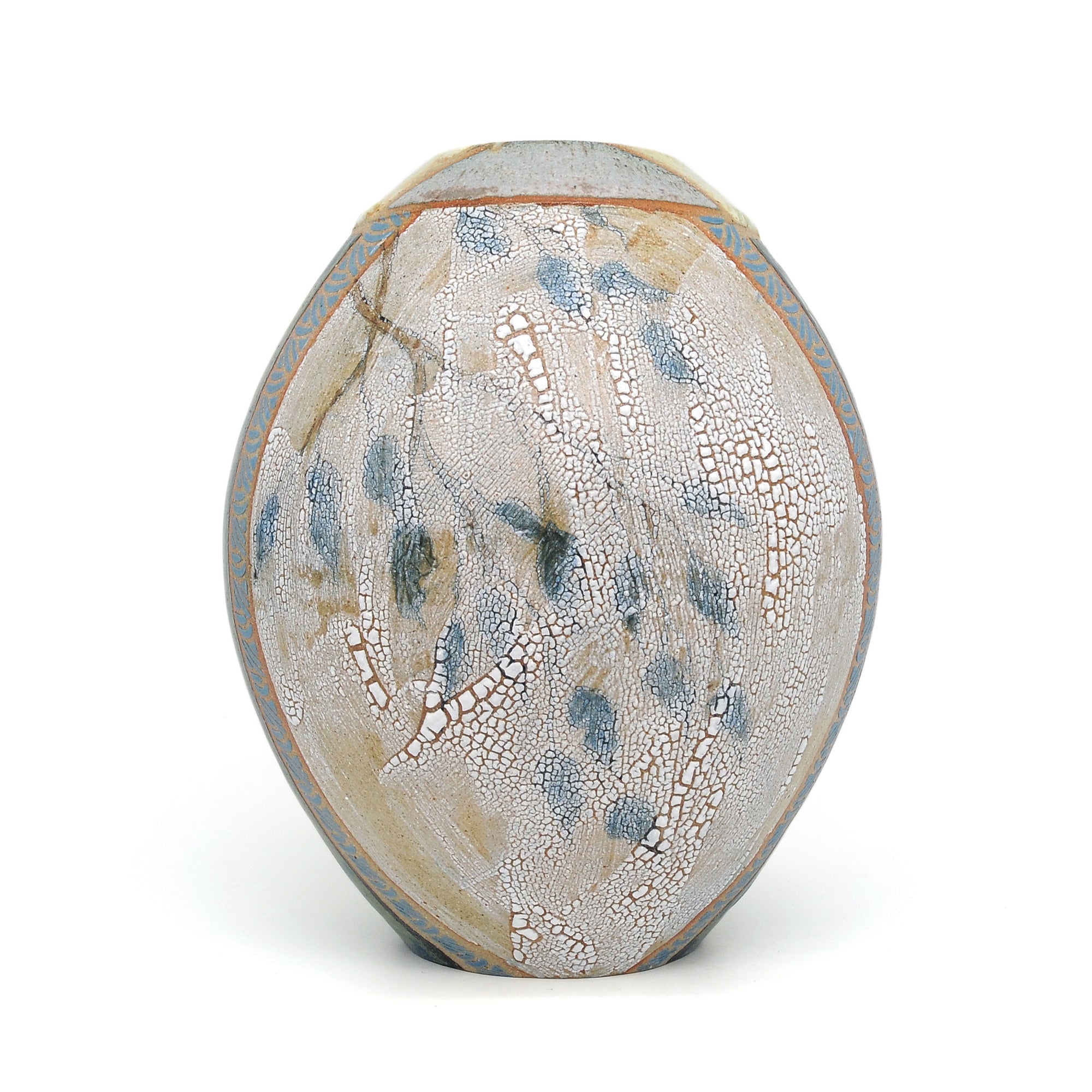 MK27 Vase by Miae Kim, available at Padstow Gallery, Cornwall