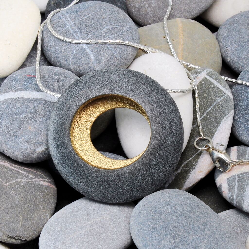 JDF4 Round Pebble Pendant by John and Dawn Field, available at Padstow Gallery, Cornwall