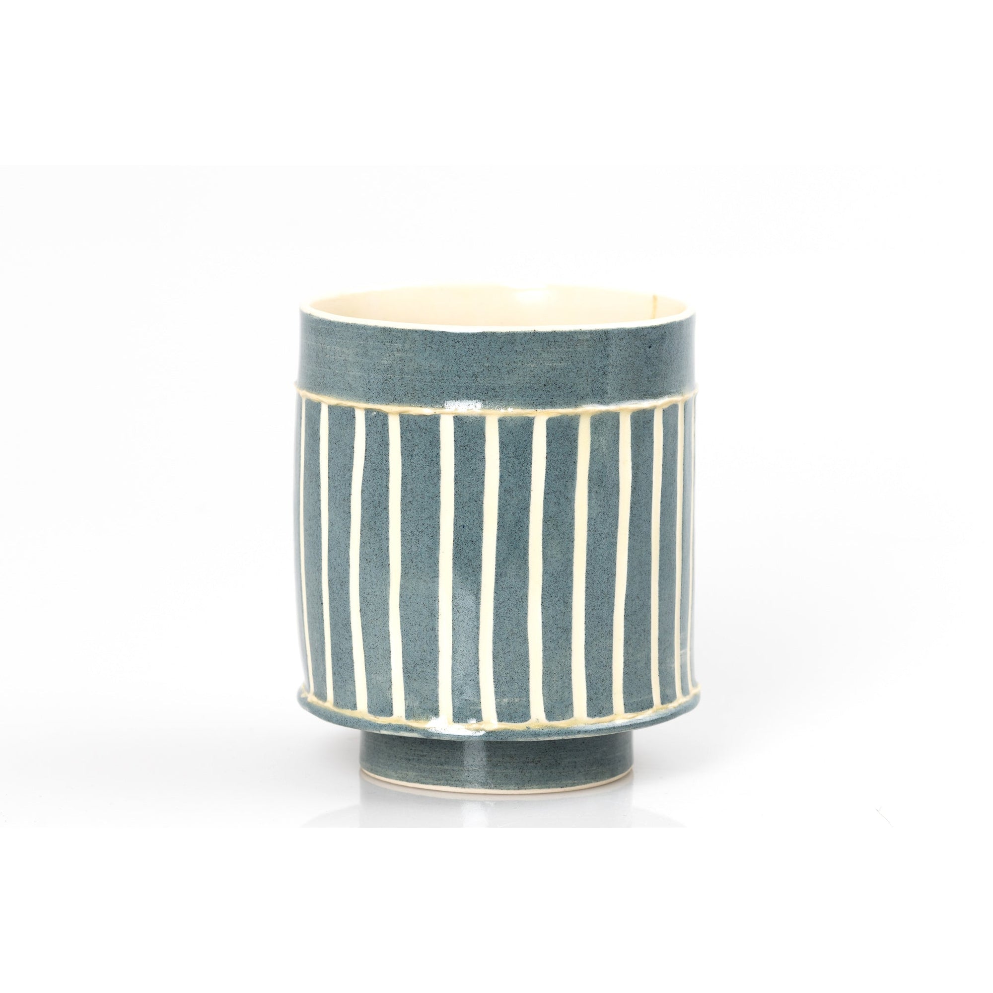 SV7 Small Vessel, handbuilt ceramic created by Emily-Kriste Wilcox, available from Padstow Gallery, Cornwall