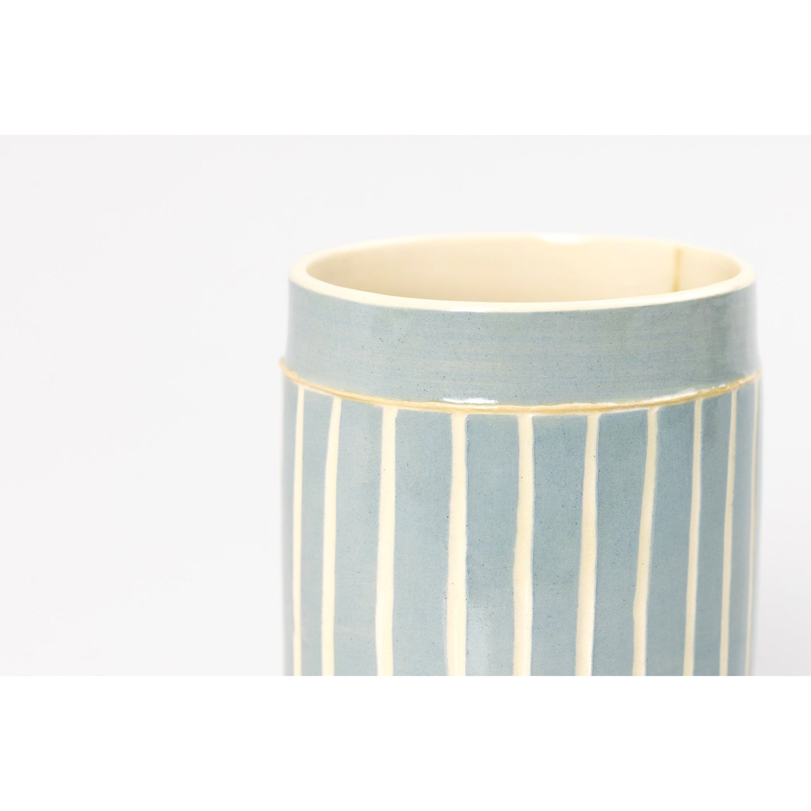 SV13 Small Vessel, handbuilt ceramic created by Emily-Kriste Wilcox, available from Padstow Gallery, Cornwall