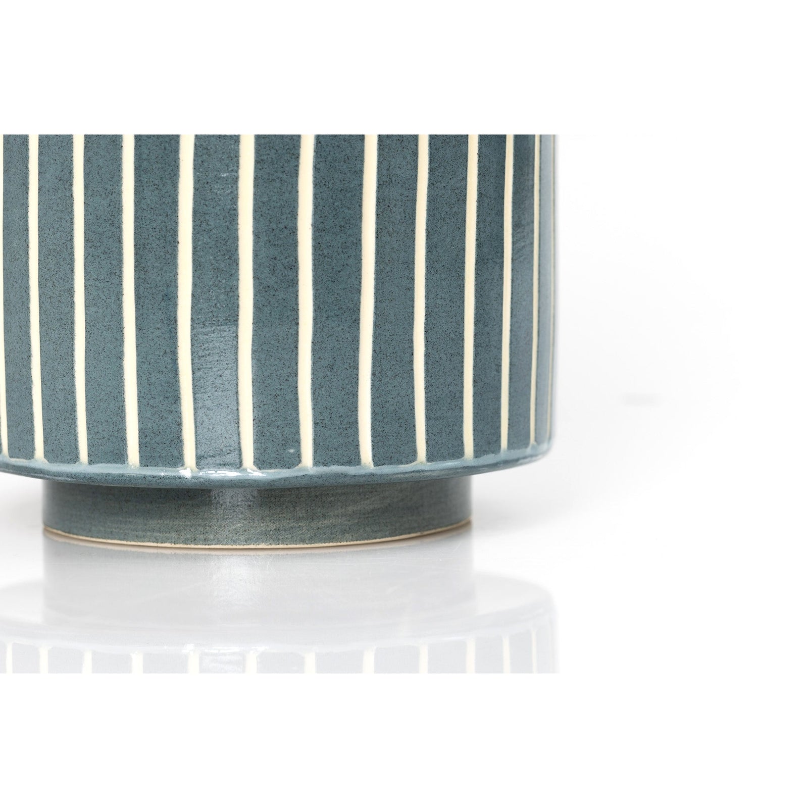 MR15 Mid Round Vessel, handbuilt ceramic created by Emily-Kriste Wilcox, available from Padstow Gallery, Cornwall