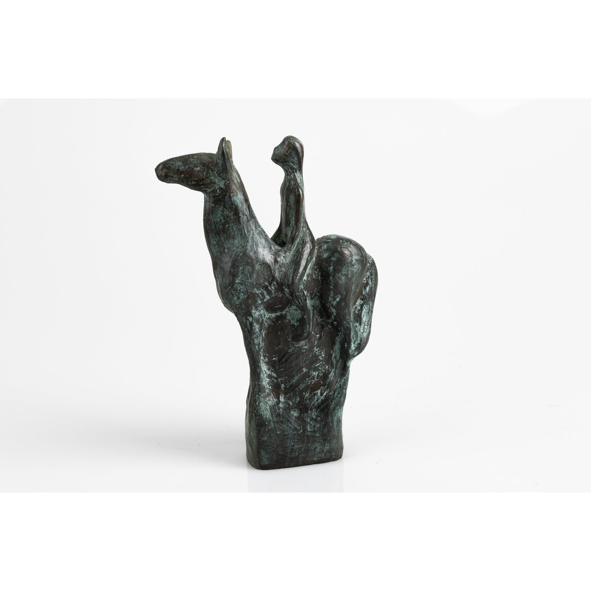 'Sitting' sculpture by Sophie Howard, available at Padstow Gallery, Cornwall