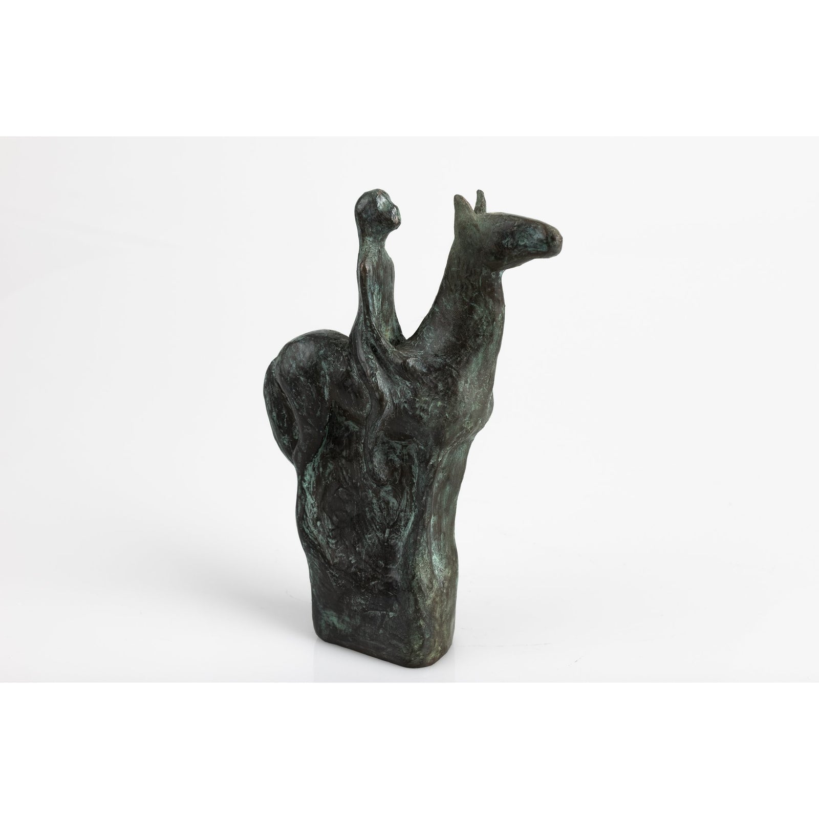 'Sitting' sculpture by Sophie Howard, available at Padstow Gallery, Cornwall